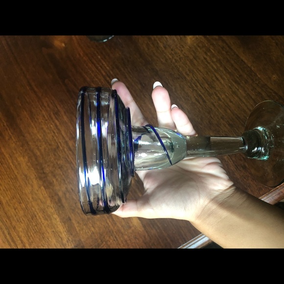 Set of glass Margarita cups - Picture 2 of 5